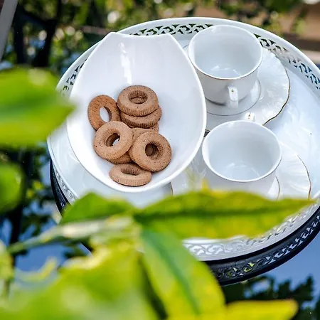 Heavenly Corner Split