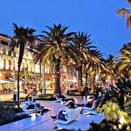 公寓 Heavenly Corner 斯普利特